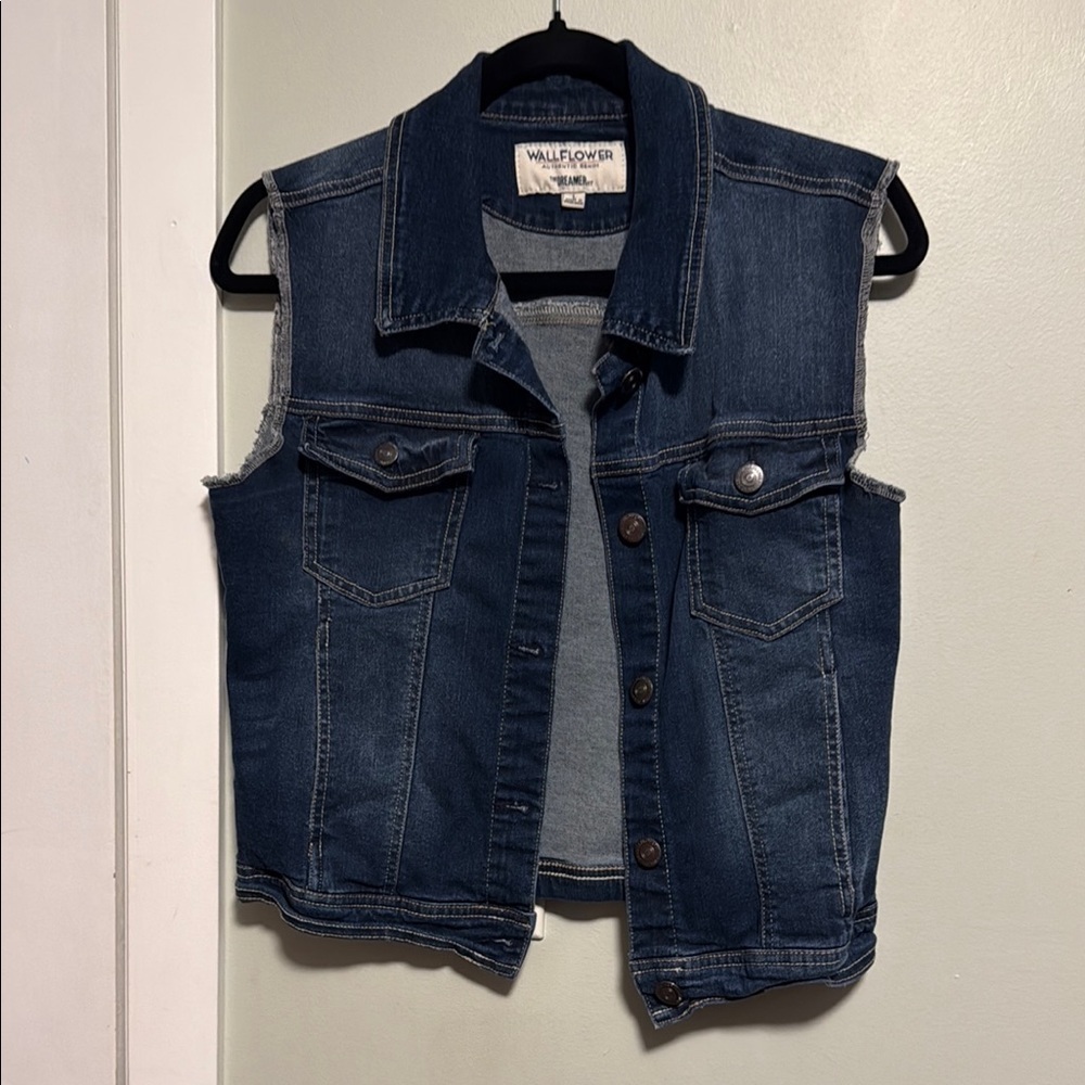 Wallflower Indigo Denim Blue Collared Jean Vest - Large